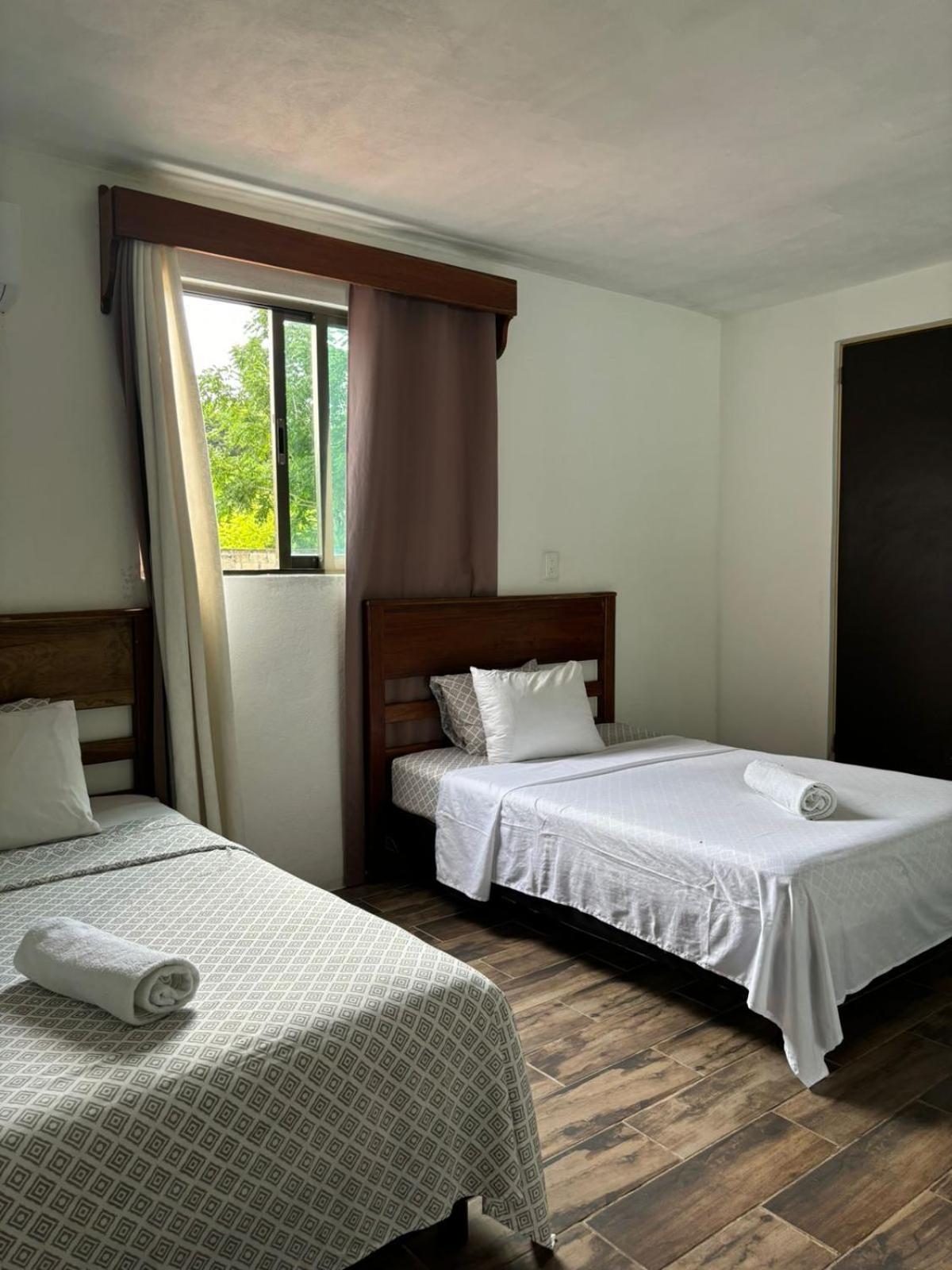 Hotel Miriam Bacalar Eksteriør billede